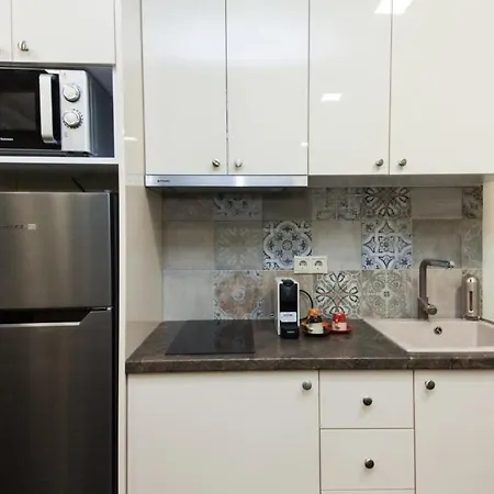 Apartment Charming Athinas House With Modern Touches In Kallithea Athens