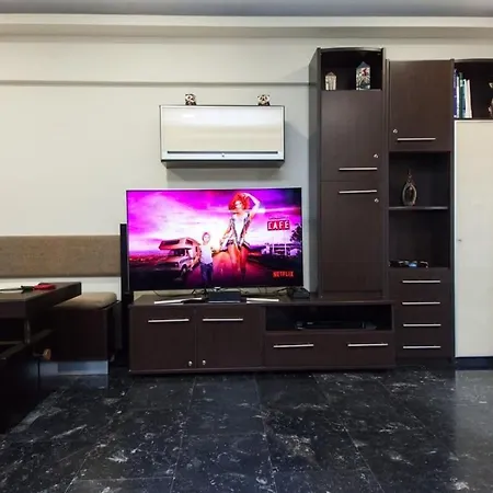 Apartment Charming Athinas House With Modern Touches In Kallithea